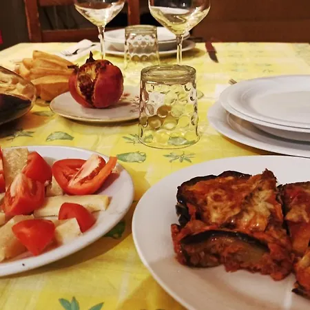 Casa Ele - A Cozy And Very Fresh Sardinian House With Liquors - Clouse To Train Station Сассари