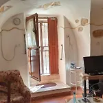 Casa Ele - A Cozy Sardinian House With Liquors *