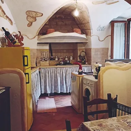 Casa Ele - A Cozy Sardinian House With Liquors * Сассари