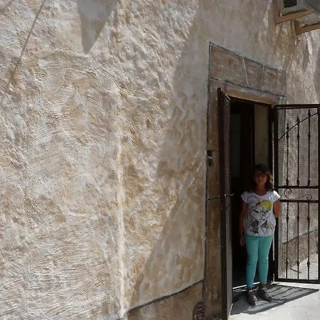Casa Ele - A Cozy Sardinian House With Liquors *