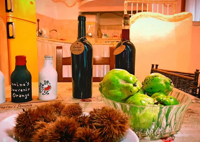Casa Ele - A Cozy Sardinian House With Liquors * Sassari
